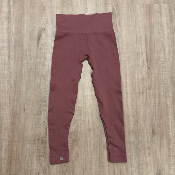 SET ACTIVE Leggings - Picture 2 of 3